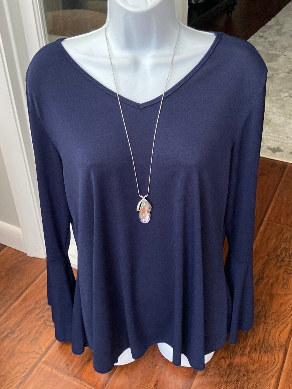 IMAN Navy Blue Bell Sleeve V Neck Blouse Large